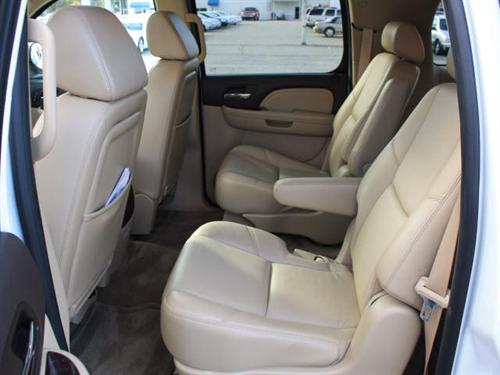 GMC Yukon XL 2009 photo 3