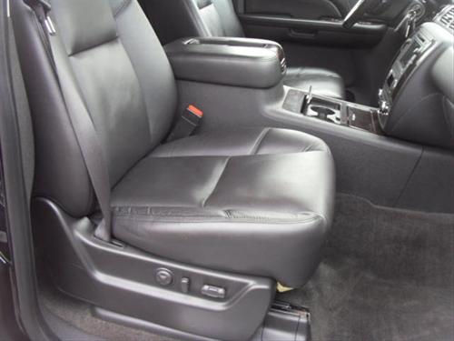 GMC Yukon XL 2009 photo 2