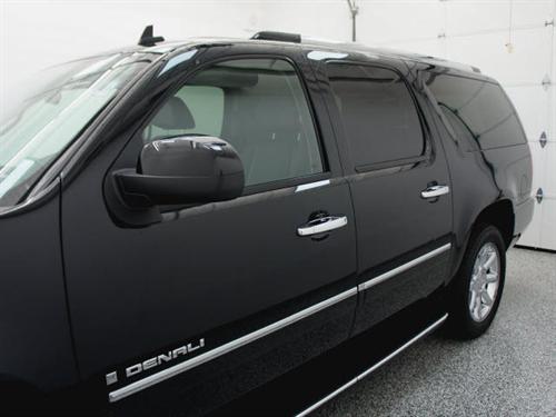 GMC Yukon XL 2009 photo 1