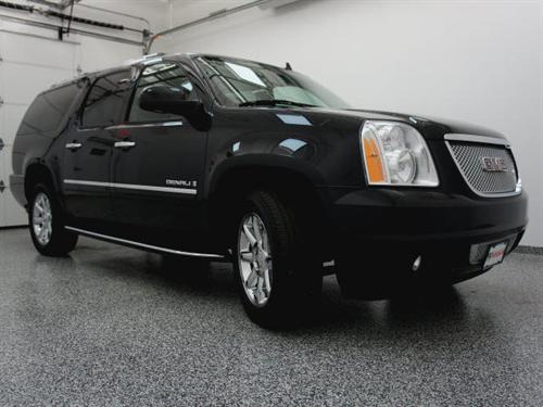 GMC Yukon XL 2009 photo 3