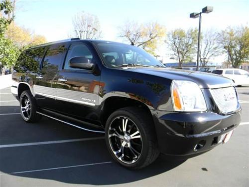GMC Yukon XL 2009 photo 4