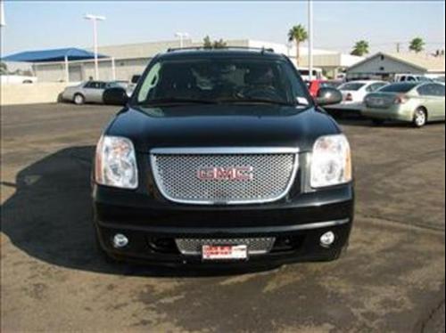 GMC Yukon XL 2009 photo 1