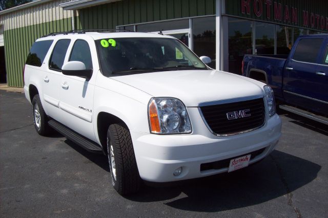 GMC Yukon XL 2009 photo 1