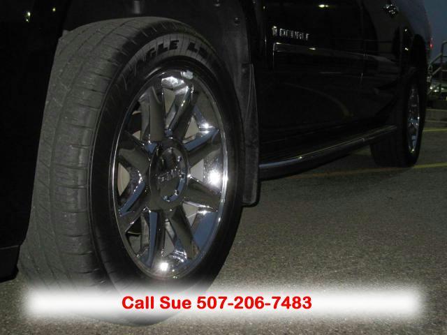 GMC Yukon XL 2009 photo 3