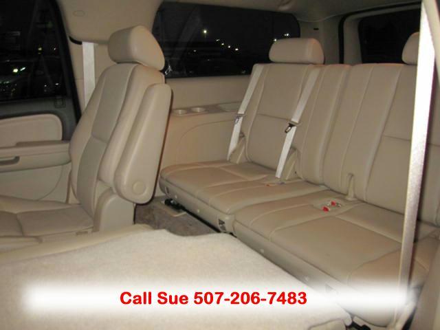 GMC Yukon XL 2009 photo 4