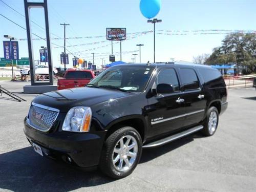 GMC Yukon XL 2009 photo 2