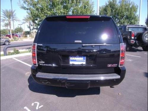 GMC Yukon XL 2009 photo 5