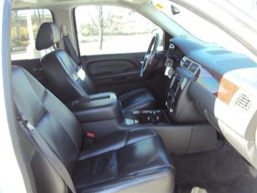 GMC Yukon XL 2009 photo 4