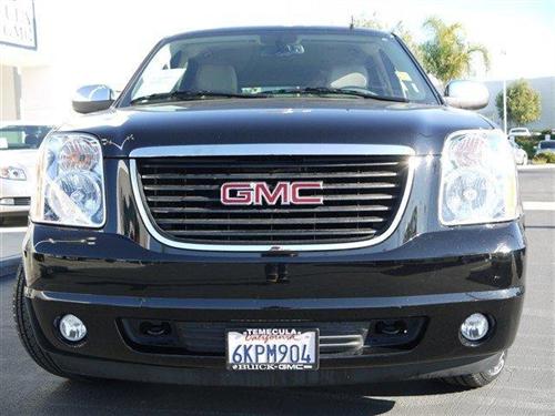 GMC Yukon XL 2009 photo 2