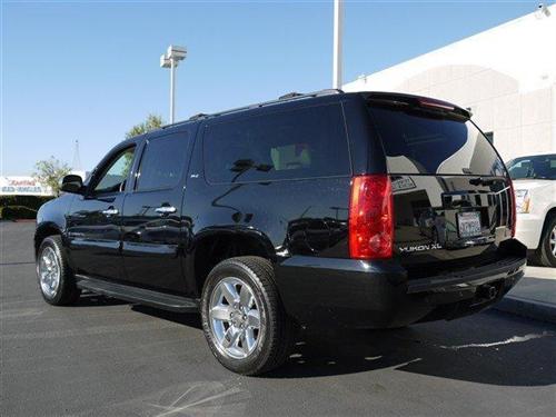 GMC Yukon XL 2009 photo 5