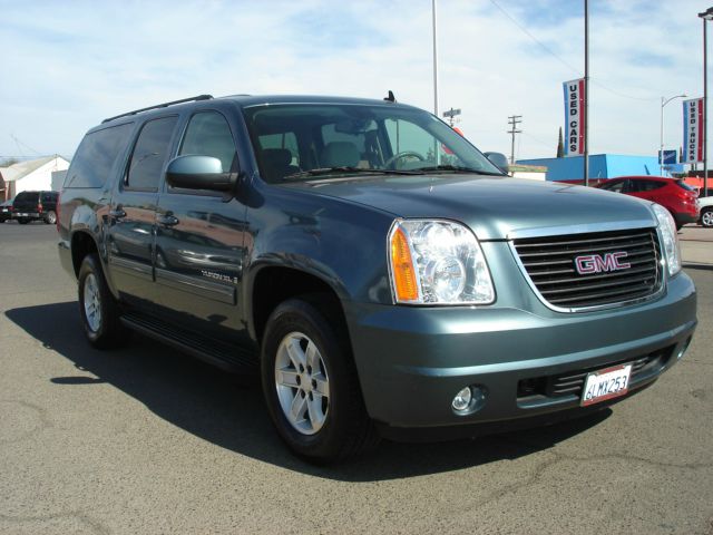 GMC Yukon XL 2009 photo 4
