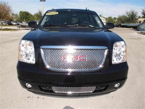 GMC Yukon XL 2009 photo 1