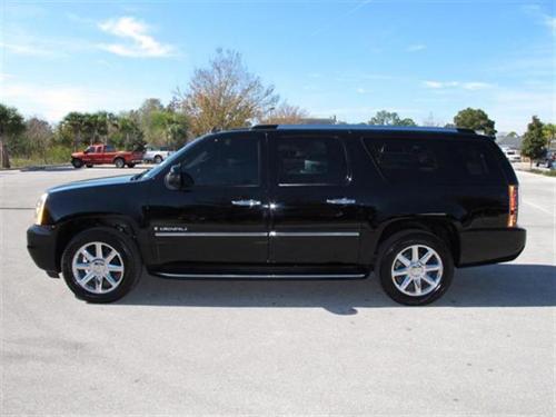 GMC Yukon XL 2009 photo 3