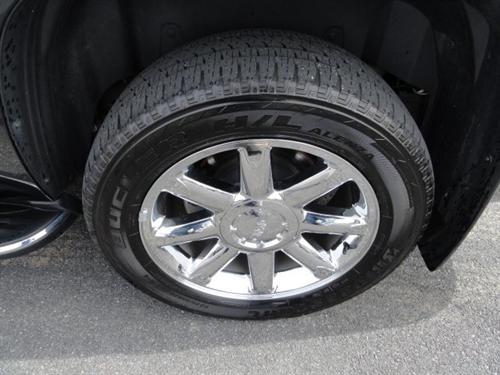 GMC Yukon XL 2009 photo 3