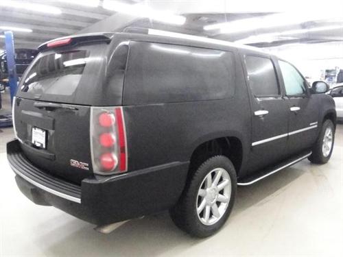 GMC Yukon XL 2009 photo 2