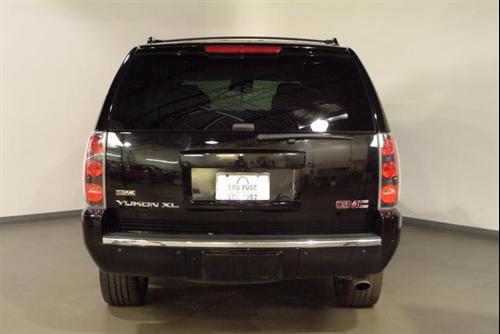GMC Yukon XL 2009 photo 5