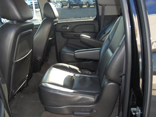GMC Yukon XL 2009 photo 3