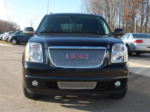 GMC Yukon XL 2009 photo 4