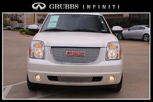 GMC Yukon XL 2009 photo 4