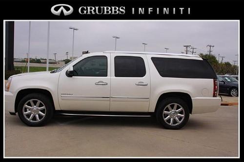 GMC Yukon XL 2009 photo 2