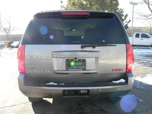GMC Yukon XL 2009 photo 1