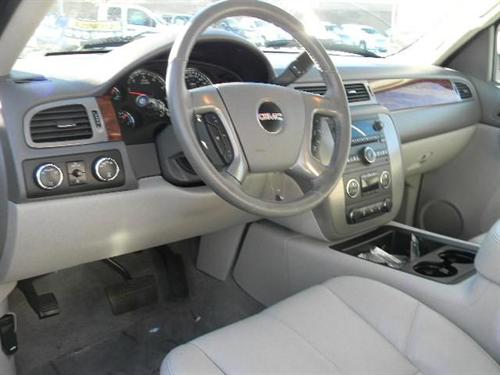 GMC Yukon XL 2009 photo 4