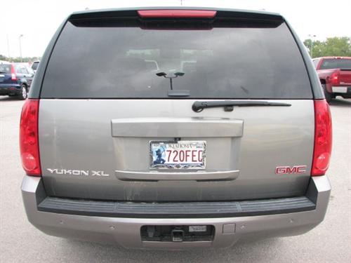 GMC Yukon XL 2009 photo 4