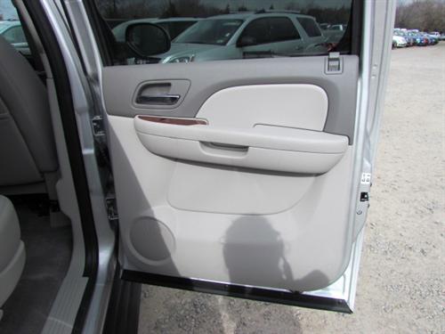 GMC Yukon XL SLT Other