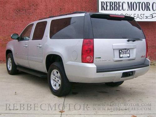 GMC Yukon XL 2010 photo 1