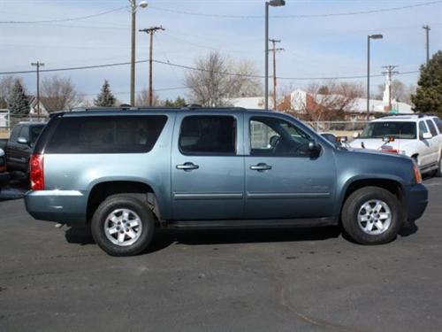 GMC Yukon XL 2010 photo 3