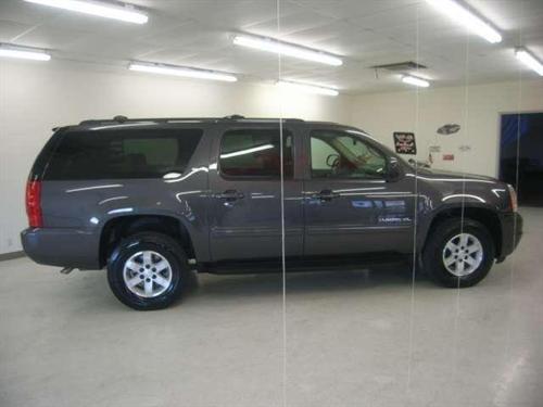 GMC Yukon XL 2010 photo 1