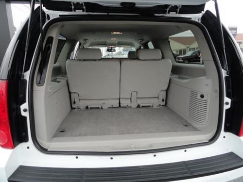 GMC Yukon XL 2010 photo 4