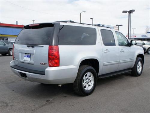 GMC Yukon XL 2010 photo 4