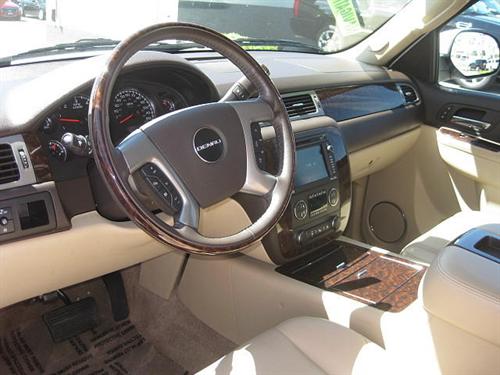 GMC Yukon XL EX Sedan 4D Other