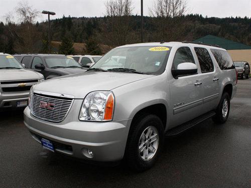GMC Yukon XL 2010 photo 3