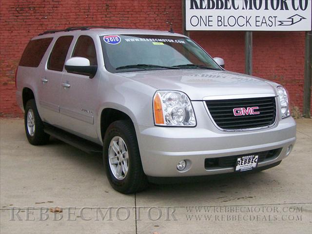 GMC Yukon XL 2010 photo 1