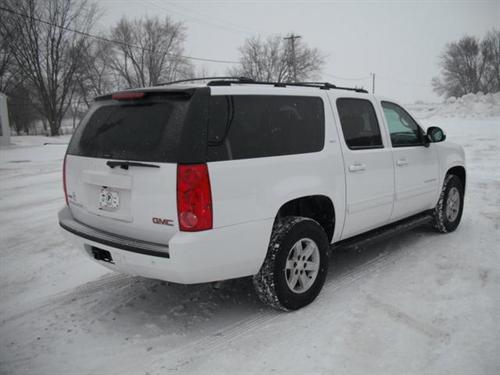 GMC Yukon XL 2010 photo 4