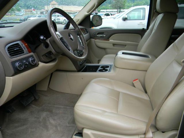 GMC Yukon XL 2006 Mercury SUV