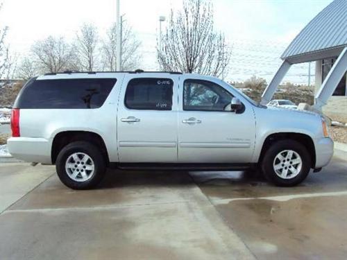 GMC Yukon XL 2010 photo 1
