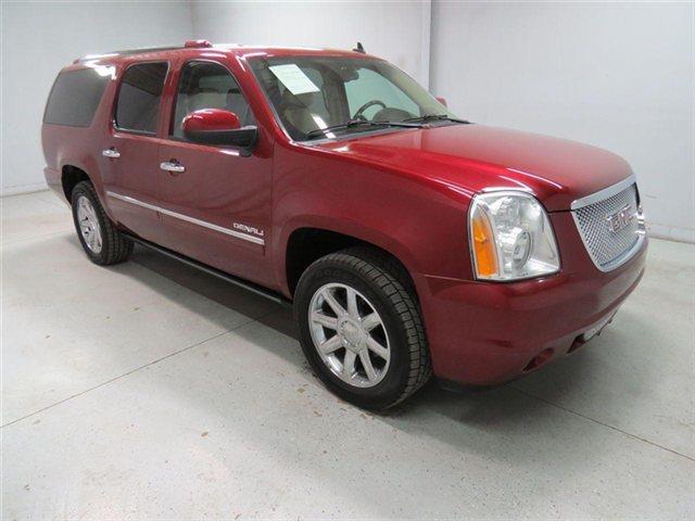 GMC Yukon XL 2010 photo 3