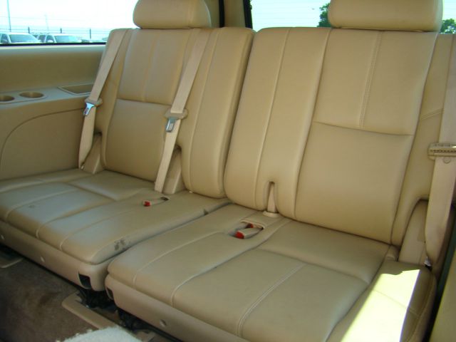 GMC Yukon XL 2010 photo 26