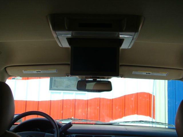 GMC Yukon XL 2010 photo 28
