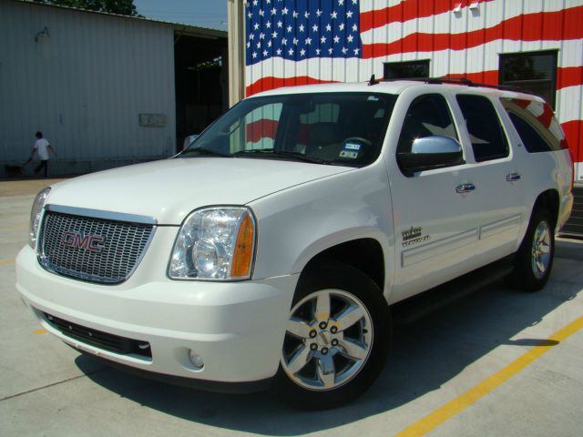 GMC Yukon XL 2010 photo 36