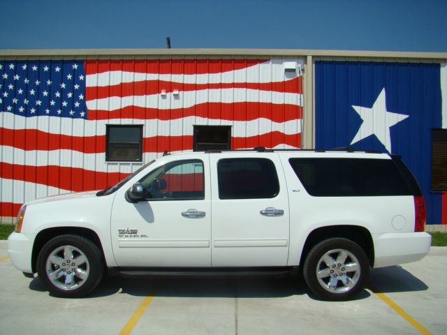 GMC Yukon XL 2010 photo 9
