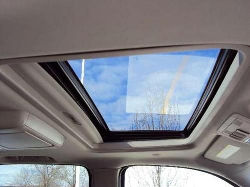 GMC Yukon XL 2010 photo 3