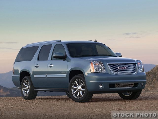 GMC Yukon XL EX Sedan 4D Unspecified