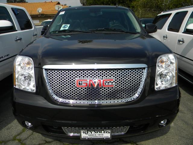 GMC Yukon XL C300 Sport Sport Utility