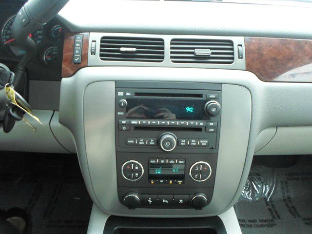 GMC Yukon XL 2011 photo 18