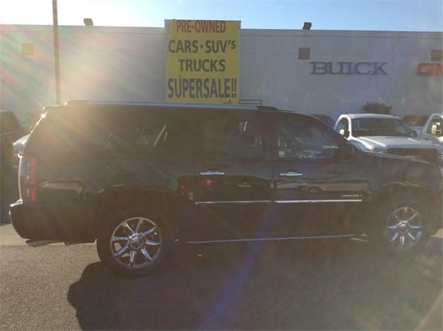 GMC Yukon XL 2012 photo 5