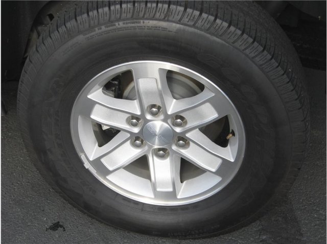 GMC Yukon XL 2012 photo 4